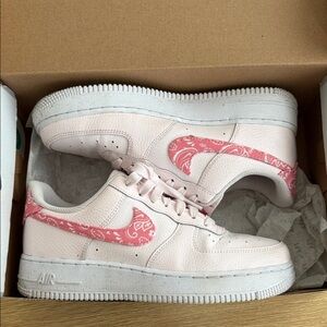 Nike Pink and White Sneakers with Paisley Design